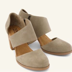 TOMS Women's Suede Dune Block Heels